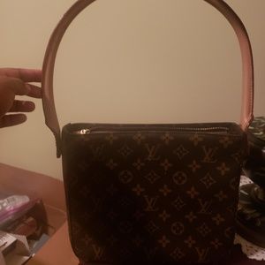 Louis Vuitton Looping MM purse